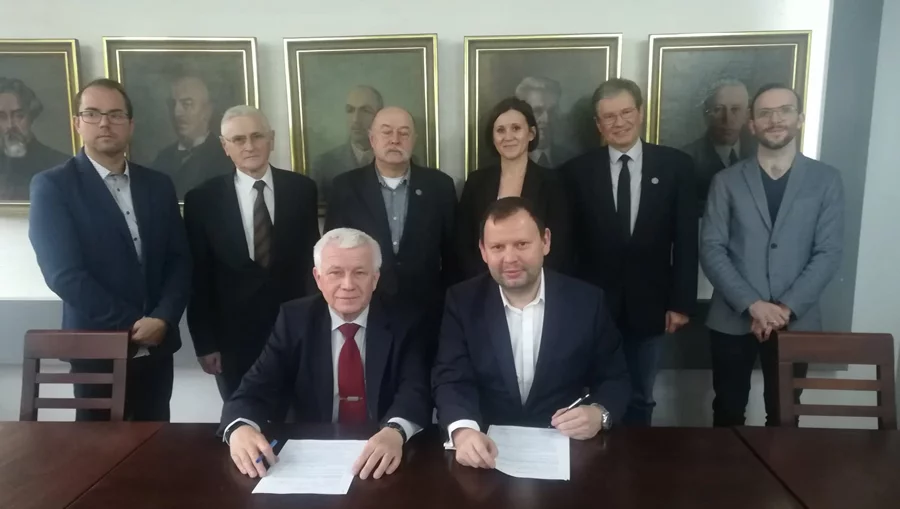 Porozumienie o współpracy Politechniki Warszawskiej z Alfaco Polska