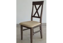 Krzesło bukowe z krzyżem  - zdjęcie