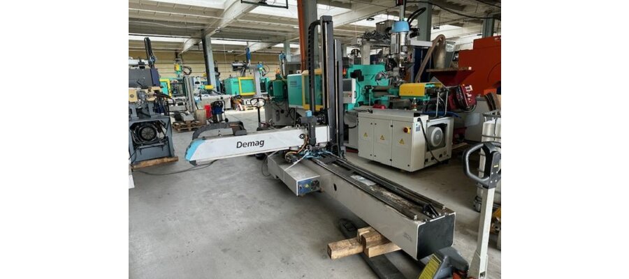 Robot - Wittmann-Demag DR853 / Robot szybkobieżny - zdjęcie