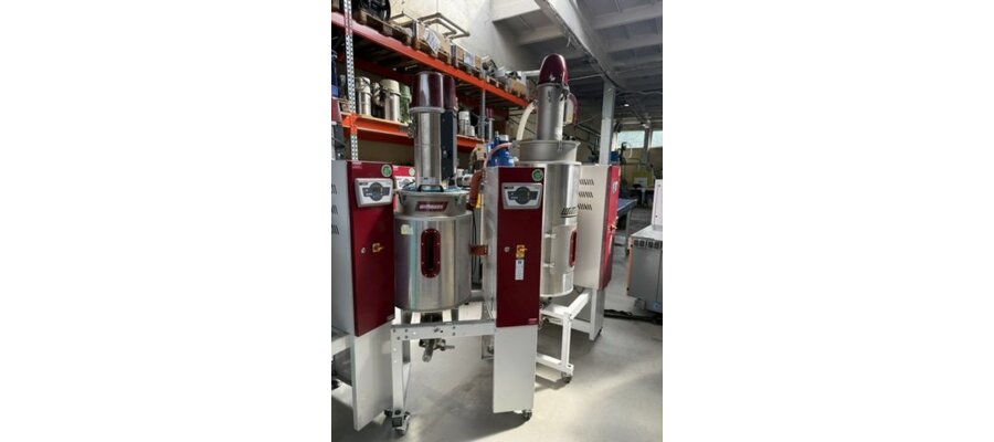 Suszarnia tworzywa - Wittmann Drymax E30-70-M / Bardzo dobry stan techniczny (3 szt.) - zdjęcie