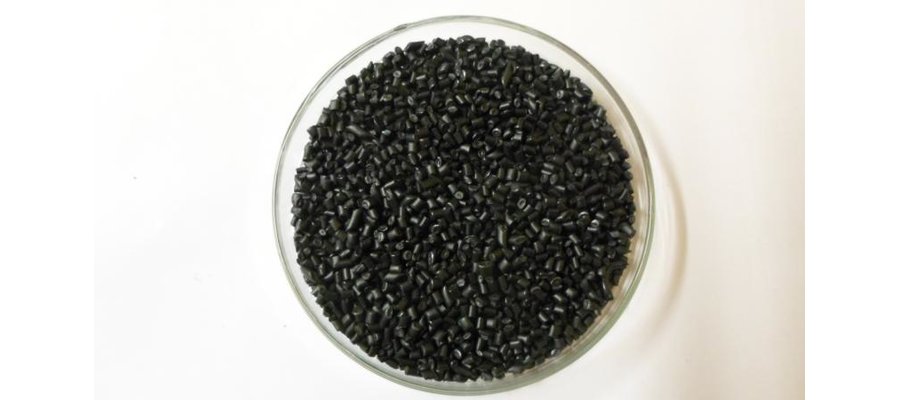 HDPE granulat czarny - zdjęcie