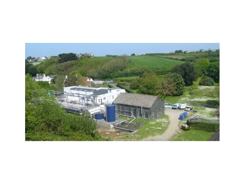 Bezprzewodowa sieć zarządzania systemem wodociągów na wyspie Guernsey korzysta z modemów radiowych RadioLinx produkcji ProSoft Technology zdjęcie