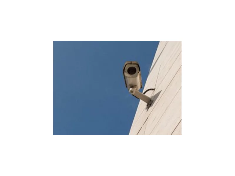 Hikvision DS-2CD1121-I. Niedroga kamera do monitoringu domu zdjęcie
