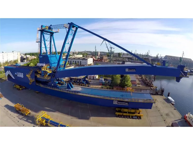 2000 tonowy Shiploader wykonany przez Zamet Industry odpłynie do Norwegii zdjęcie