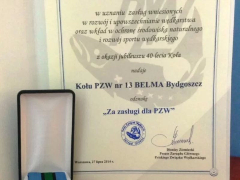 Akta nadania odznaki "Za zasługi dla PZW" - zdjęcie