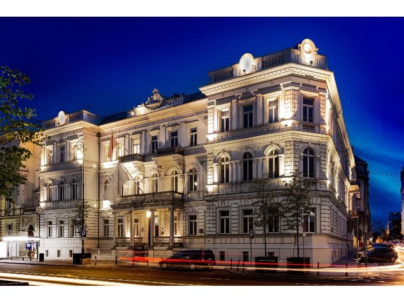 Royal Trakt Offices - 1000 mkw. wolnej powierzchni w pałacu już dostępne dla firm zdjęcie