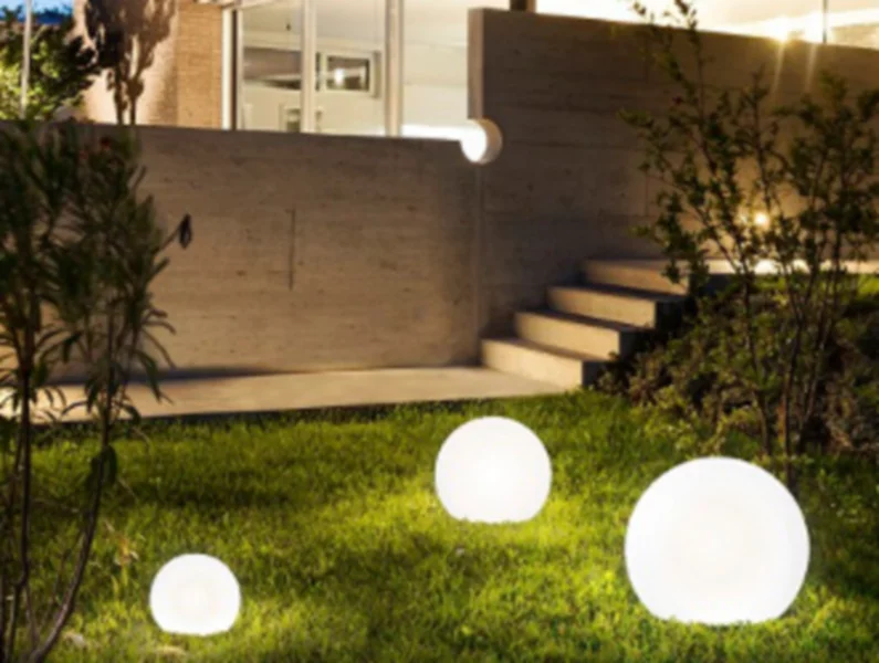 Ogród w nowym świetle – kolekcja lamp CUMULUS marki Nowodvorski Lighting - zdjęcie