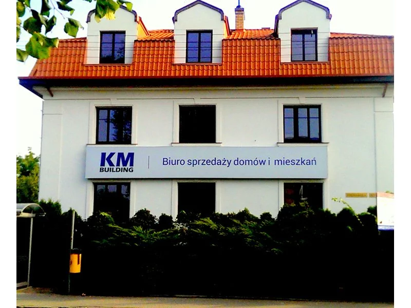 Nowe biuro sprzedaży KM Building zdjęcie