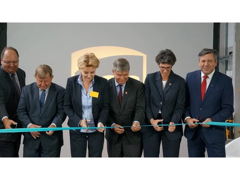 Centrum dystrybucyjne Panattoni Europe dla UPS oficjalnie otwarte - 14 250 m kw. inwestycji BTO w Strykowie zdjęcie