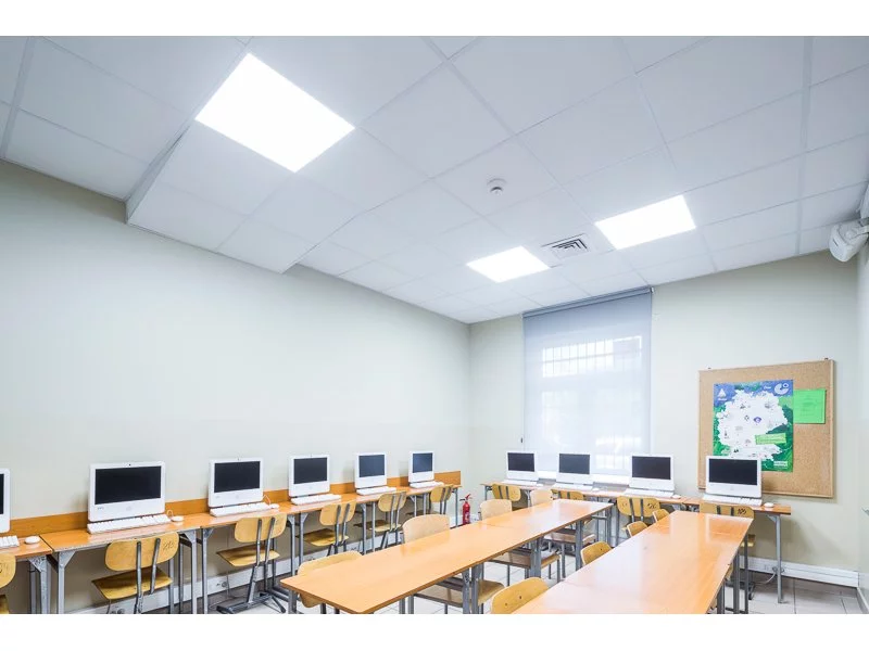 Modernizacja oświetlenia w szkołach poprawia efektywność nauki i przynosi oszczędności zdjęcie