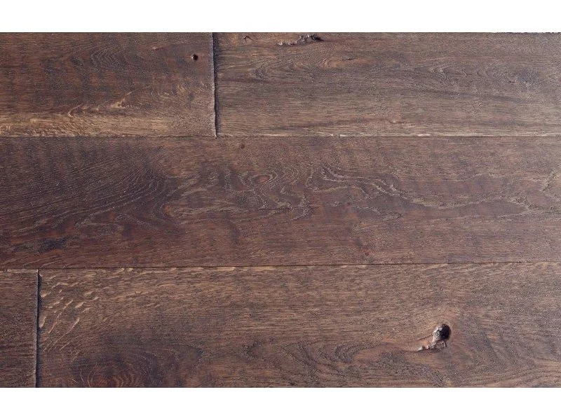 Postarzane deski dębowe w Kopp &#8211; Podłogi Naturalnie Doskonałe zdjęcie