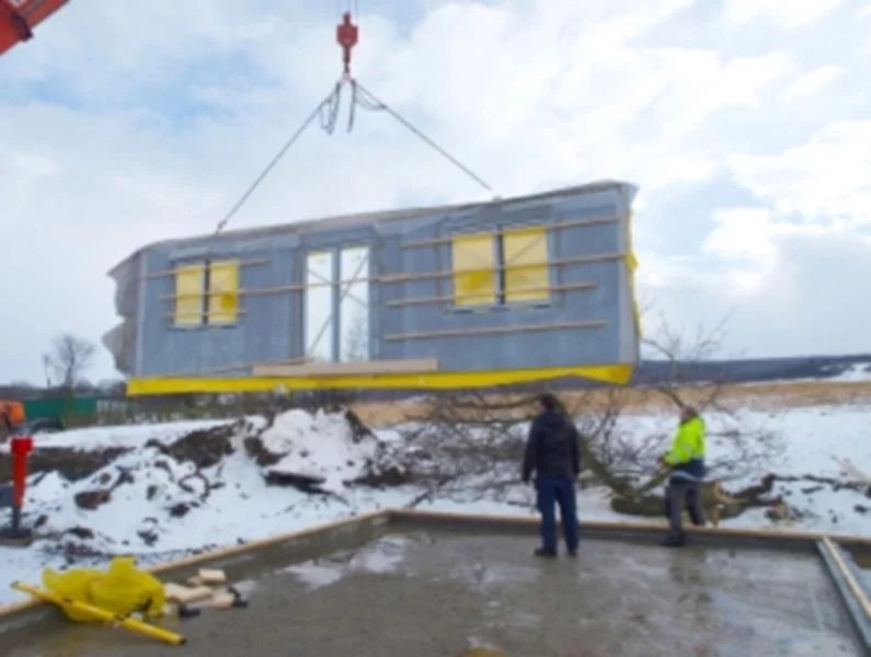 Skandynawska metoda budowy domu zimą - zdjęcie
