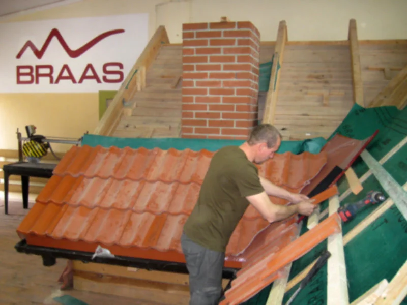 Braas szkoli dekarzy - Prawidłowo wykonany dach to wyzwanie - zdjęcie