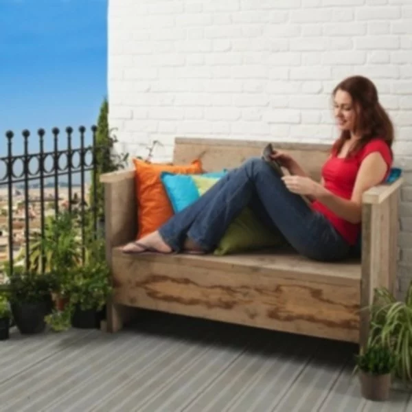 Ekologiczna ławka na balkon, taras lub do ogrodu - zdjęcie