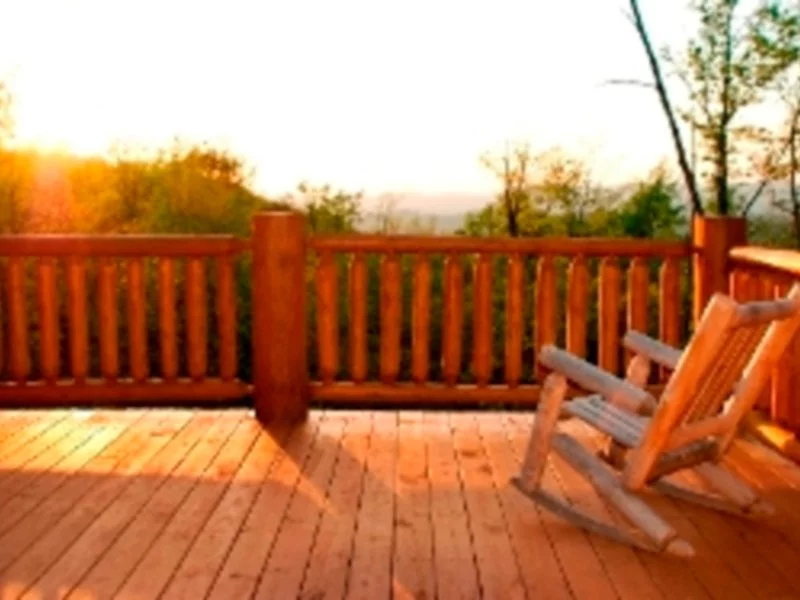 Drewno pełne słońca - deski tarasowe z Modrzewia Syberyjskiego firmy DLH Poland - zdjęcie