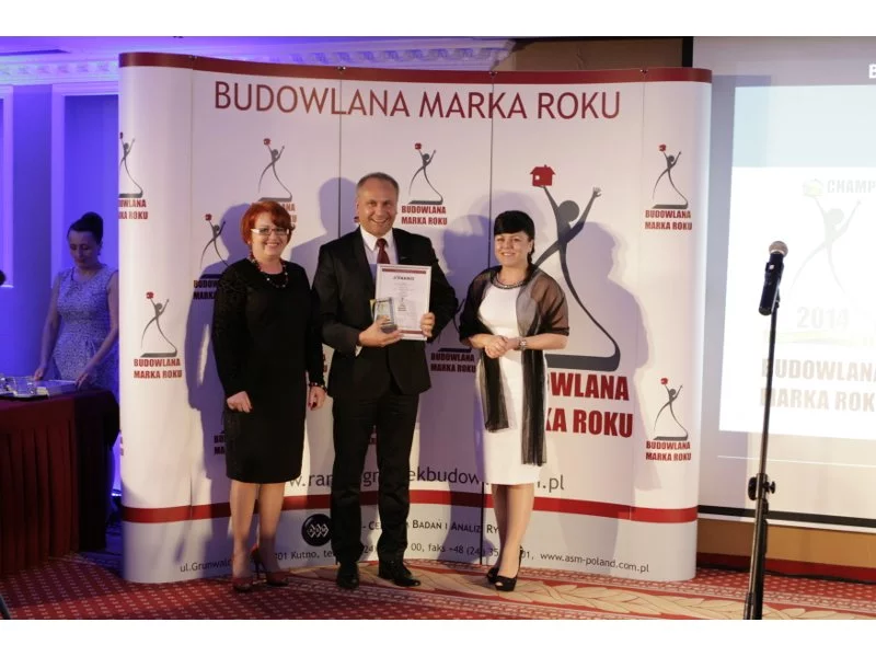 Firma FAKRO trzykrotnie nagrodzona w Rankingu Budowlana Marka Roku zdjęcie