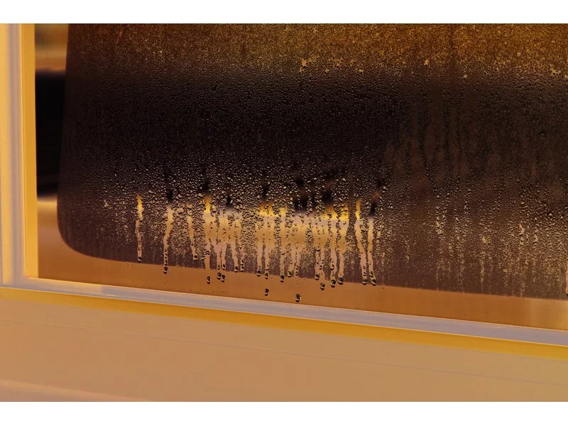 Walka z kondensacją na szybach - Guardian ClimaGuard&#174; Dry zdjęcie