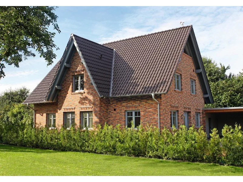 Dachówki ceramiczne: jak dobrać do stylu domu i rodzaju dachu zdjęcie
