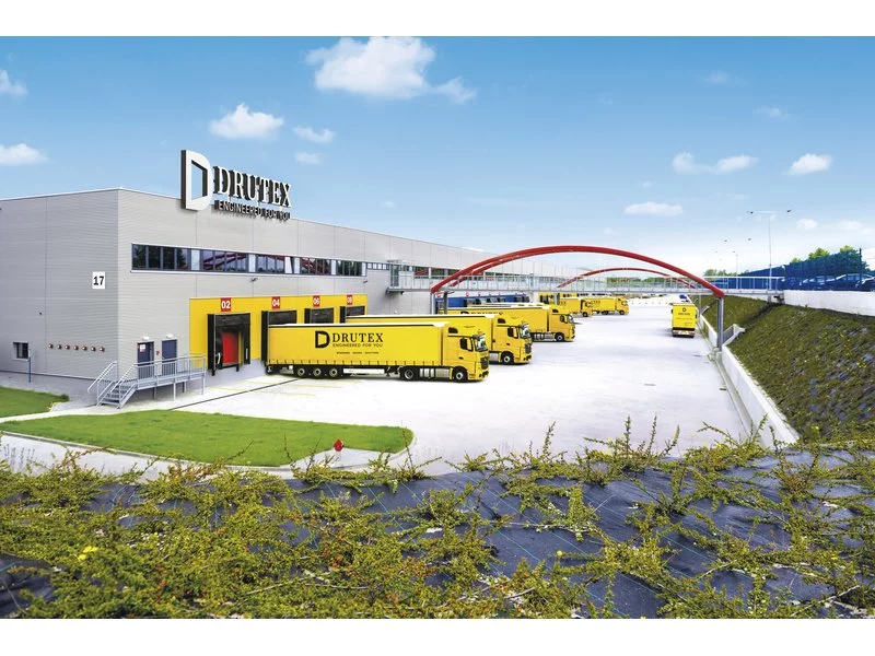 Drutex awansuje na liście 200 największych polskich firm &#8222;Wprost&#8221;. zdjęcie