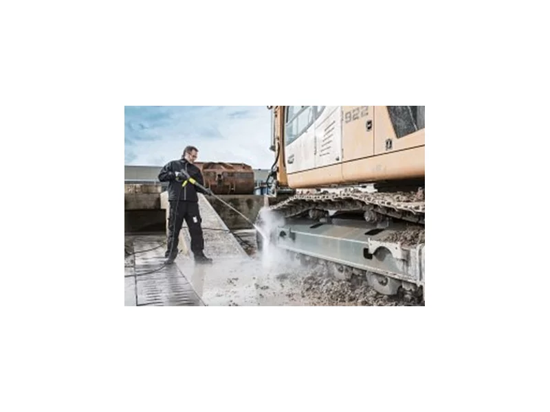 Przegląd sprzętu czyszczącego dla branży budowlanej &#8211; jak uniknąć kłopotów, zadbać o bezpieczeństwo pracowników i zapewnić trwałość sprzętowi budowlanemu? zdjęcie