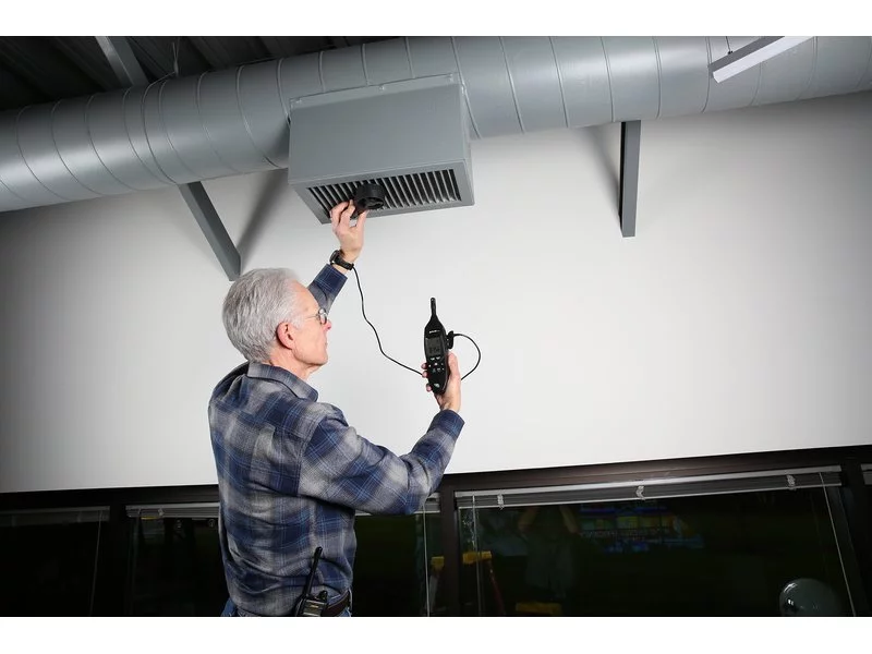 FLIR zapowiada wprowadzenie nowego miernika środowiskowego do instalacji HVAC/R zdjęcie