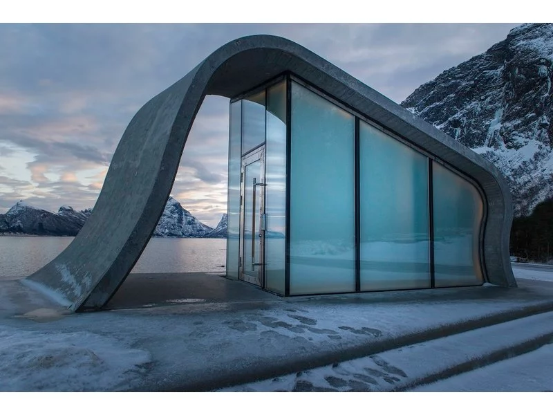Szkło w nowoczesnej architekturze skandynawskiej zdjęcie
