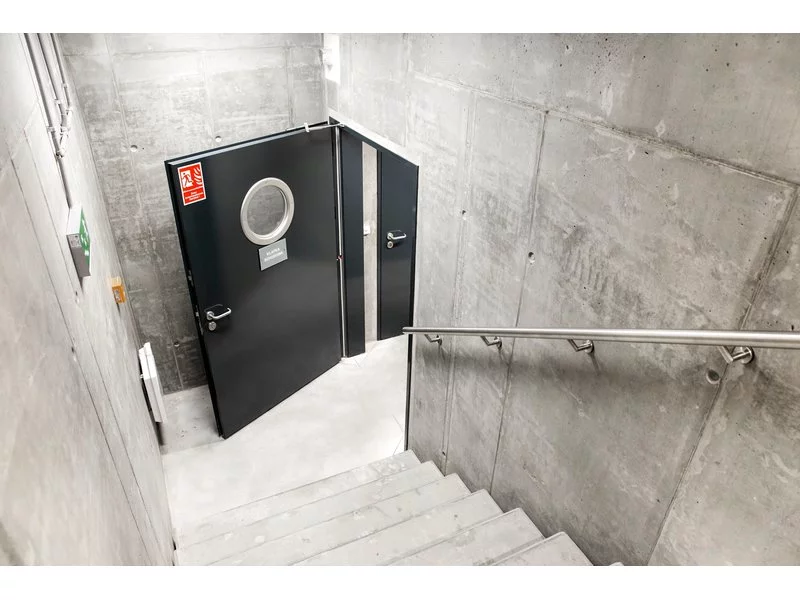 Przeciwpożarowe drzwi na wymiar &#8211; kompleksowa usługa firmy ASSA ABLOY Mercor Doors zdjęcie