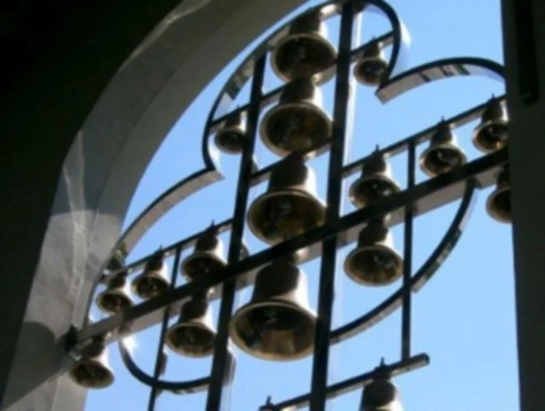 Carillony – zestawy dzwonów strojonych - zdjęcie