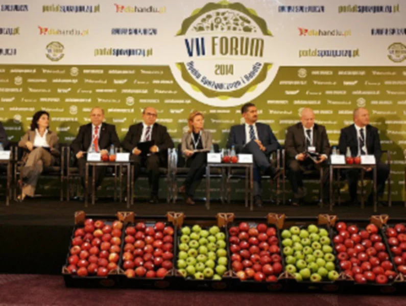 VII Forum Rynku Spożywczego i Handlu - zdjęcie