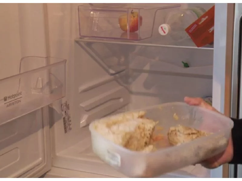 Porządek w lodówce - aby jedzenie się nie psuło zdjęcie