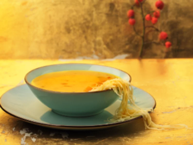 Pomysł ma chłodną jesień: rozgrzewająca zupa - zdjęcie