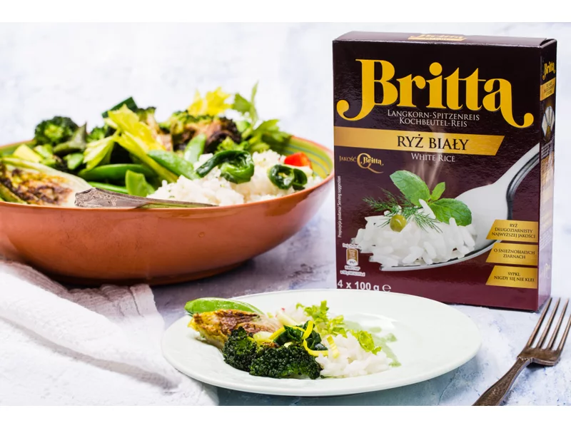 Wegan&#769;skie curry z zielonych warzyw z ryz&#775;em białym marki Britta zdjęcie