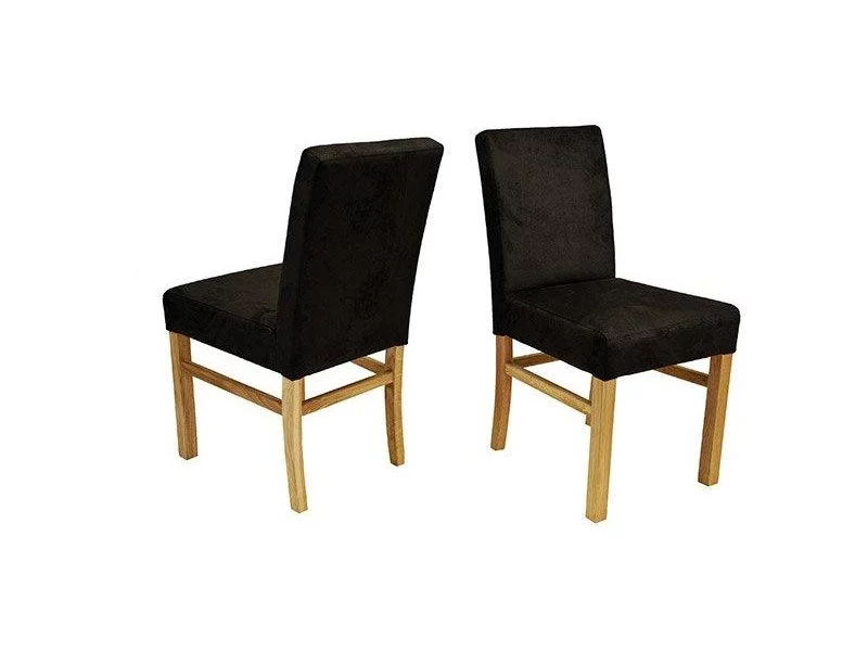 Drewniane krzesła – jakie wybrać? Czy kupić w komplecie ze stołem? zdjęcie