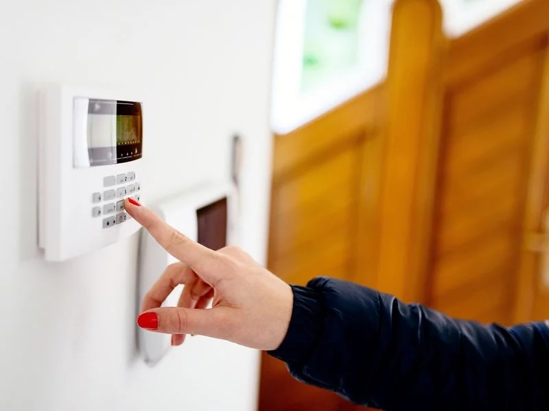 Bezprzewodowy system alarmowy w służbie bezpiecznego domu - zdjęcie