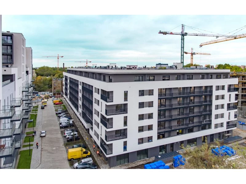 Zakończyła się budowa drugiego etapu Apartamentów Drewnowska 43. To dwunasta inwestycja ATAL zrealizowana w Łodzi  zdjęcie
