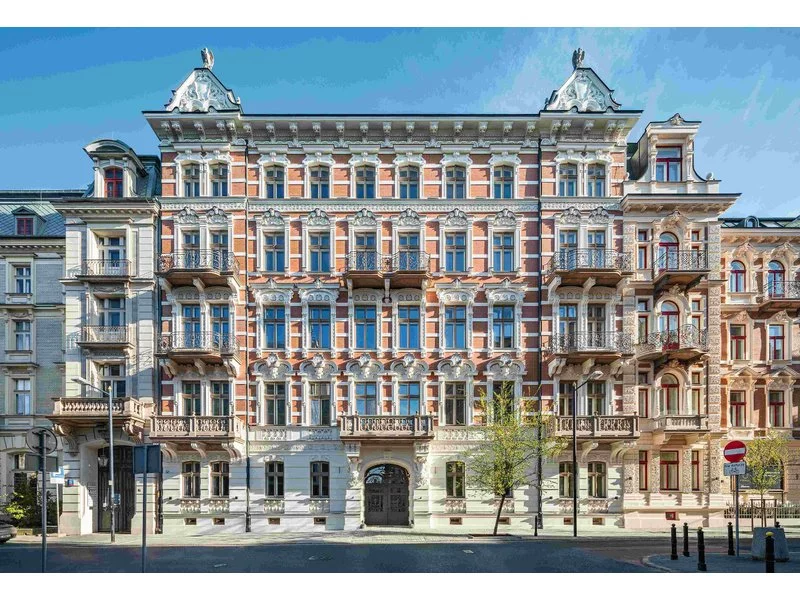 Ponad 75% apartamentów w najbardziej prestiżowej inwestycji w Polsce sprzedane zdjęcie