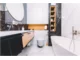 Łazienka w stylu glamour - jak łączyć je w nowoczesnym kuchennym wnętrzu z industrialną nutą? - zdjęcie