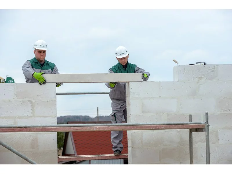 Jak poprawnie murować w Systemie Budowy H+H? Zasady budowy z betonu komórkowego i z silikatów zdjęcie