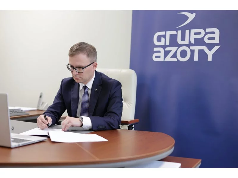Grupa Azoty, PKP Cargo i PESA rozpoczynają współpracę na rzecz wdrożenia technologii wodorowych w transporcie szynowym zdjęcie
