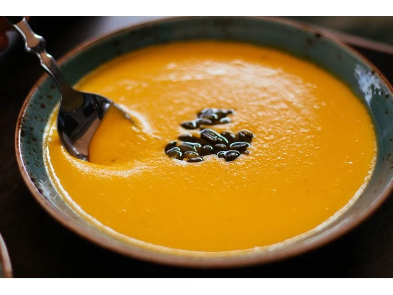 Jesienna kuchnia - przepisy na rozgrzewające zupy i drugie dania zdjęcie