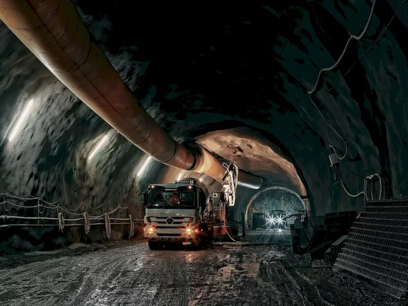 Bezpieczne kopalnie – w odpowiedzi na wyzwania współczesnego górnictwa - zdjęcie