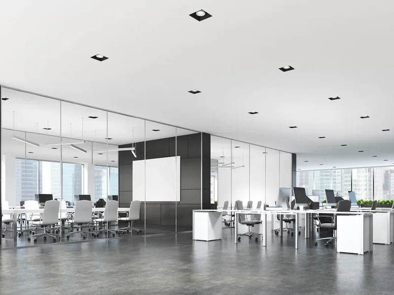 Efektywne sposoby ochładzania przestrzeni biurowych – stropy termoaktywne Uponor TABS - zdjęcie