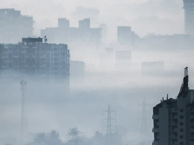 Smog się budzi – jak go pokonać? Eksperci: walka toczy się na wielu frontach - zdjęcie