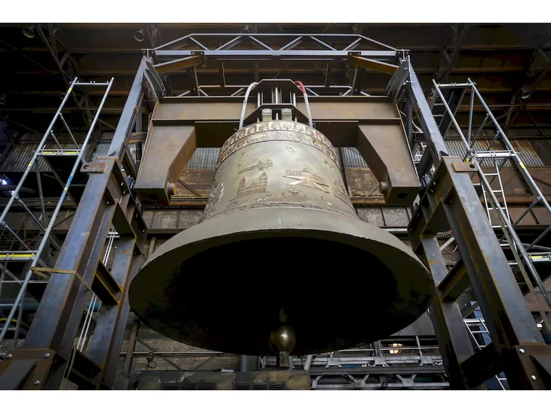 Największy na świecie dzwon wykonany przez wieloletnich Wystawców Saroexpo! Jego serce zabije w brazylijskiej bazylice. zdjęcie