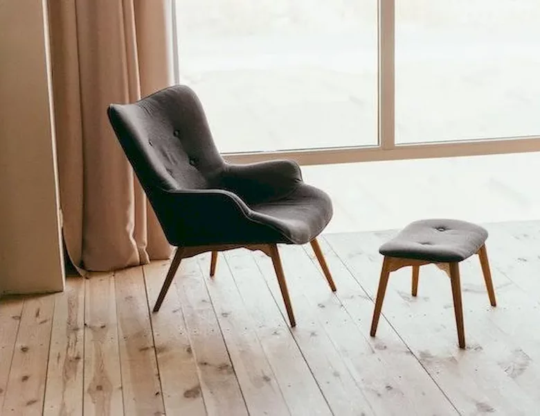 Krzesła – elegancja i wygoda w jednym: odkryj najnowsze trendy z krzesłami tapicerowanymi - zdjęcie