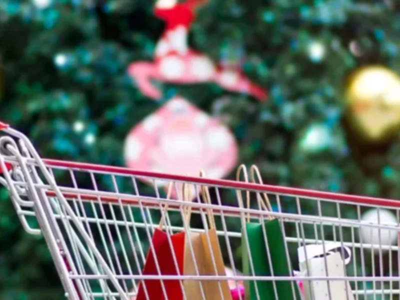 Zakupy świąteczne – jak przygotować na nie nasz portfel? - zdjęcie
