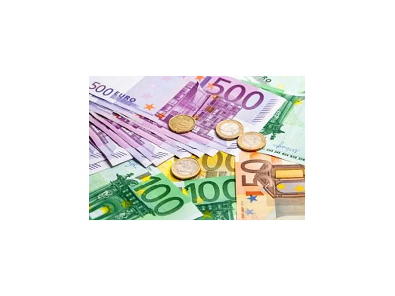 Rozliczasz się z kontrahentem w euro? Oszczędź na wymianie walut zdjęcie