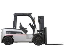 Wózek widłowy czołowy NISSAN serii GX (3,5-5 ton) - zdjęcie