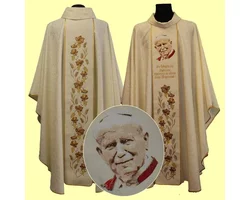 Ornat kremowy z wizerunkiem Jana Pawła II ( O 119 ) - zdjęcie