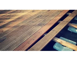 Modrzewiowe deski tarasowe - zdjęcie
